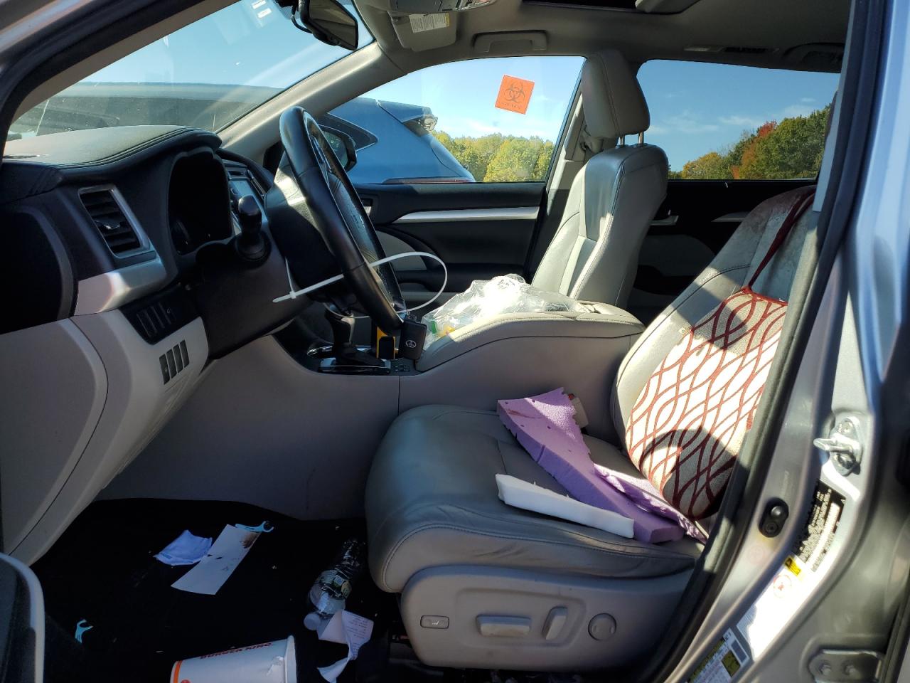 2015 Toyota Highlander Xle VIN: 5TDJKRFH4FS179729 Lot: 87042465