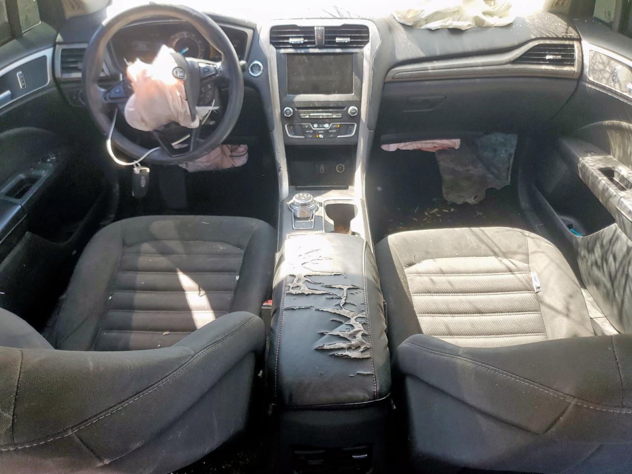 2018 Ford Fusion Se VIN: 3FA6P0H70JR123683 Lot: 82434455