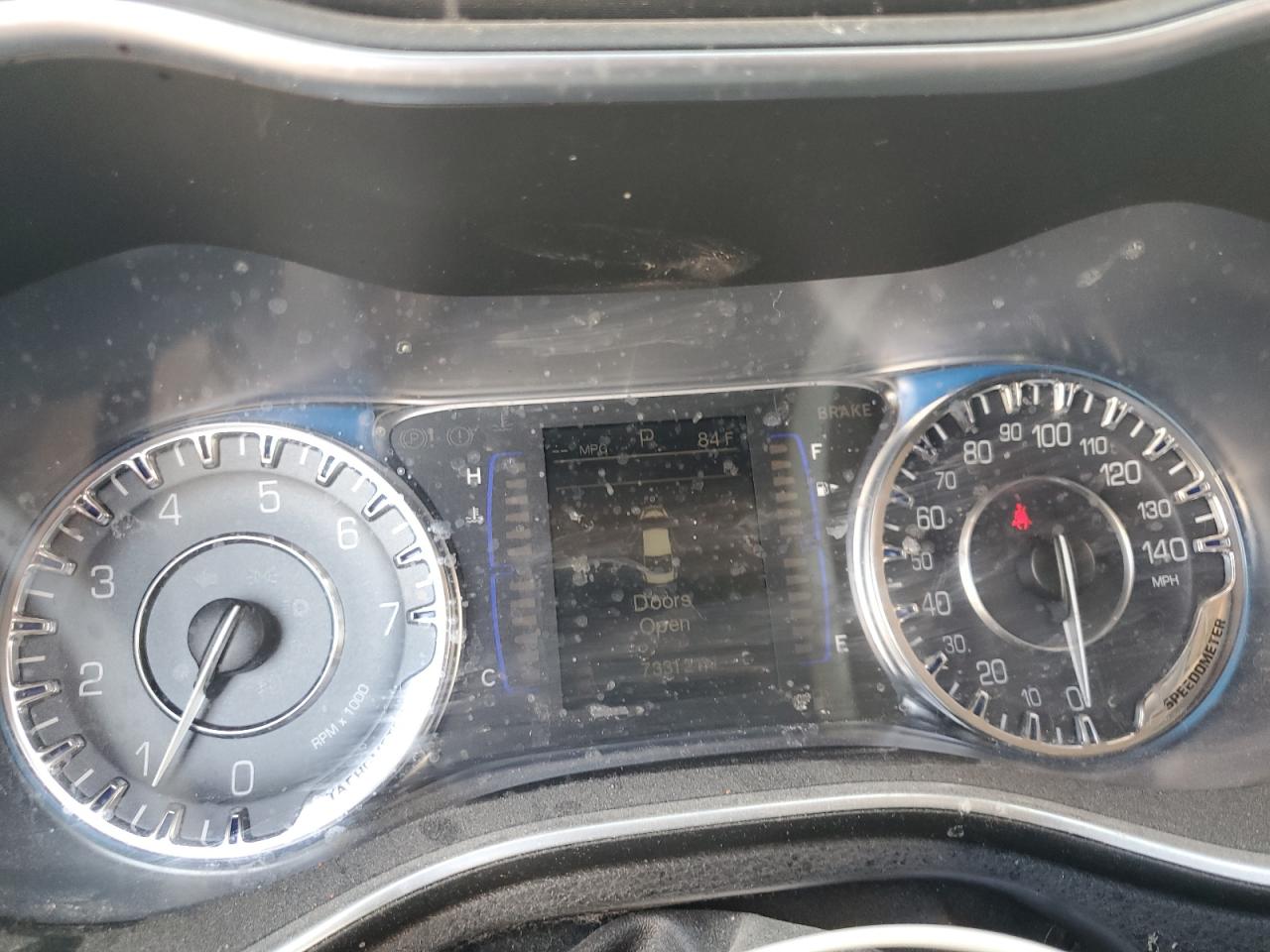 2015 Chrysler 200 Limited VIN: 1C3CCCAB9FN750602 Lot: 82498725