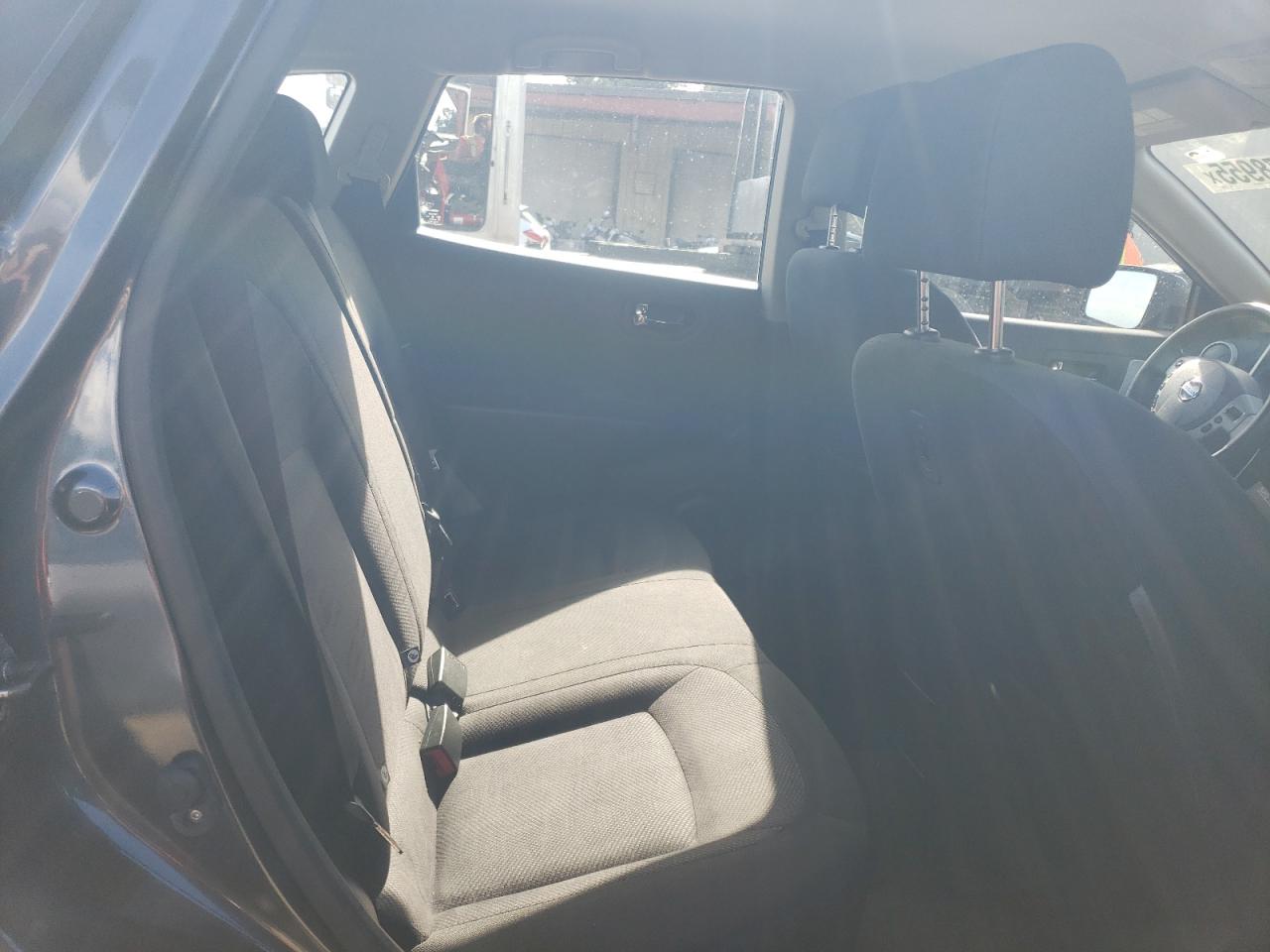 2015 Nissan Rogue Select S VIN: JN8AS5MV3FW255303 Lot: 84278955