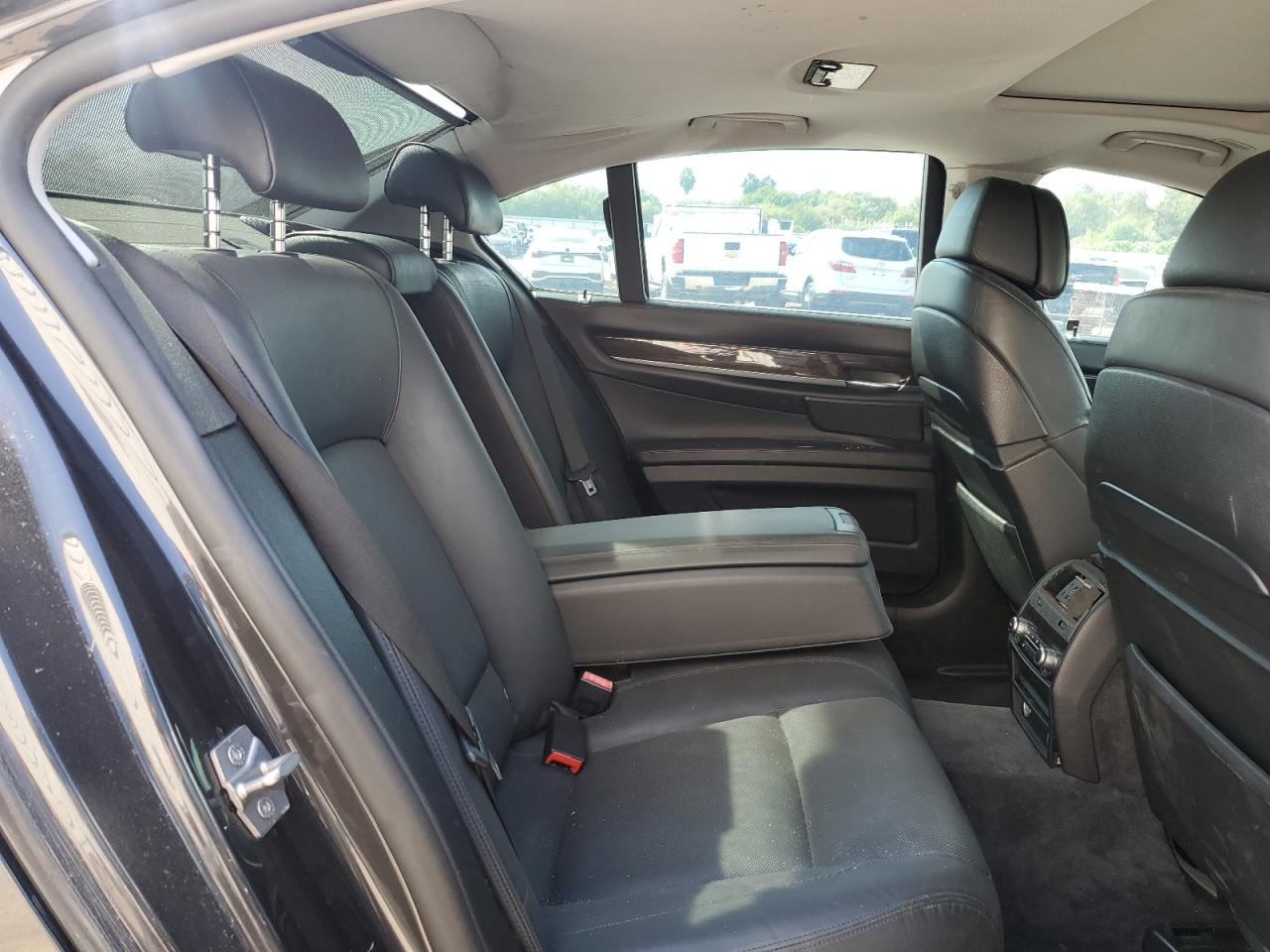 2011 BMW 740 I VIN: WBAKA4C54BC612866 Lot: 87253515