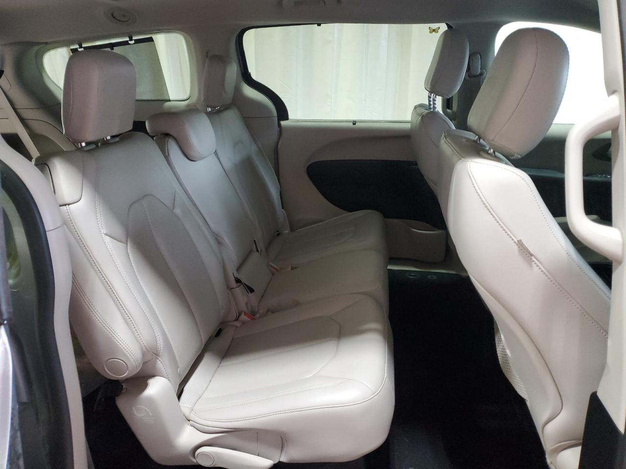 2018 Chrysler Pacifica Touring L VIN: 2C4RC1BG0JR194230 Lot: 90367155