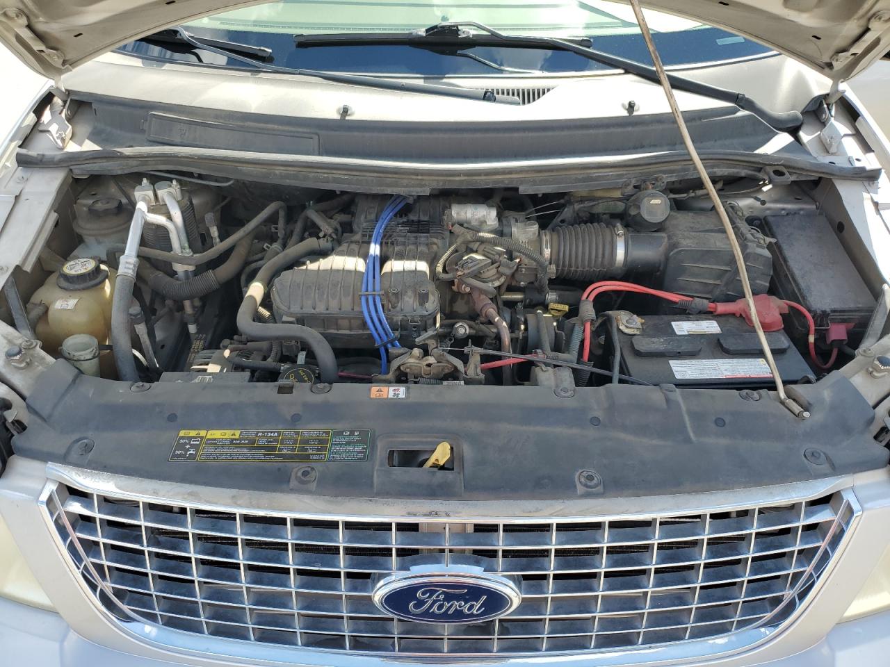 2005 Ford Freestar Sel VIN: 2FMZA52265BA92359 Lot: 81984135