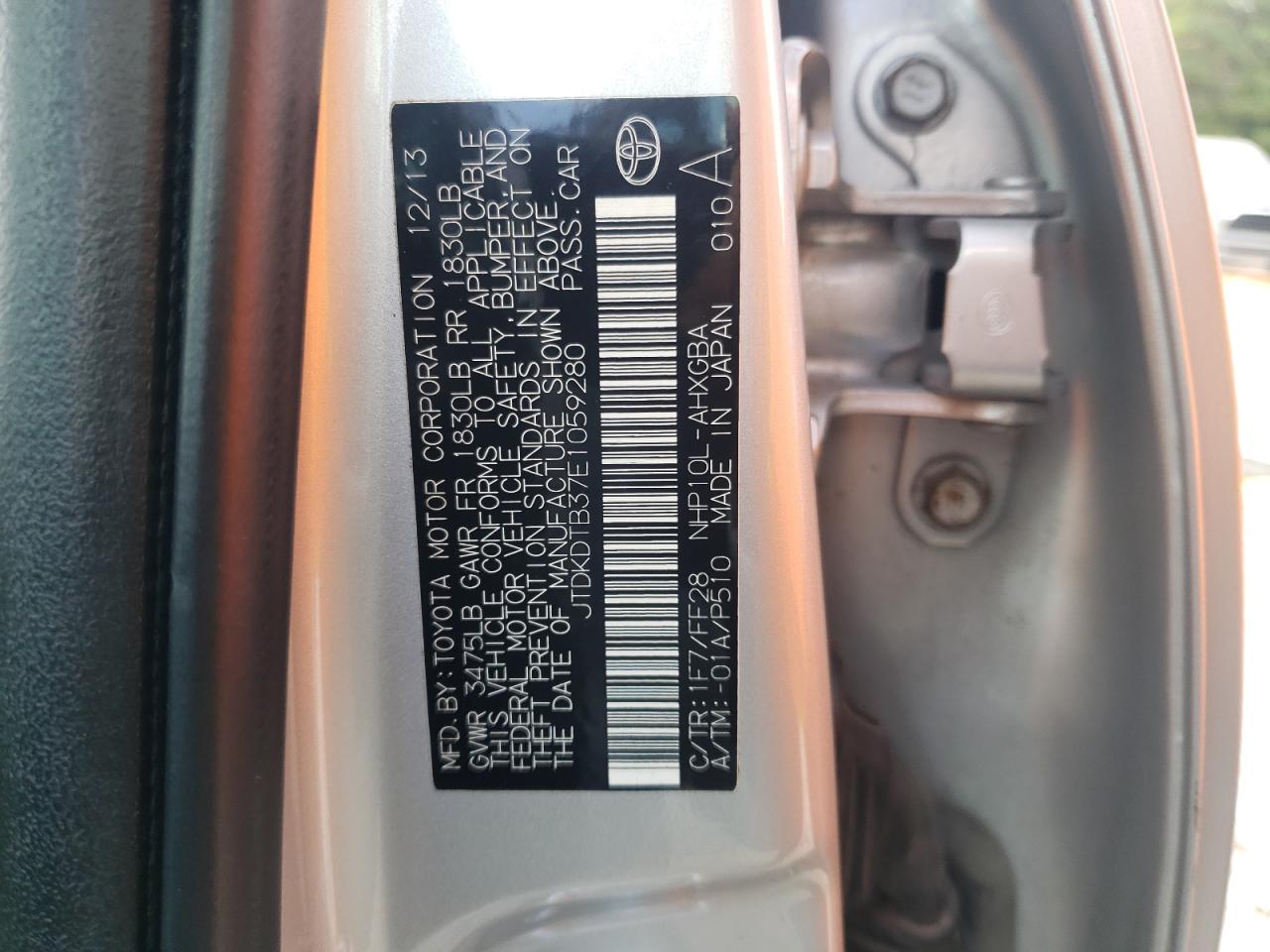 2014 Toyota Prius C VIN: JTDKDTB37E1059280 Lot: 85354175