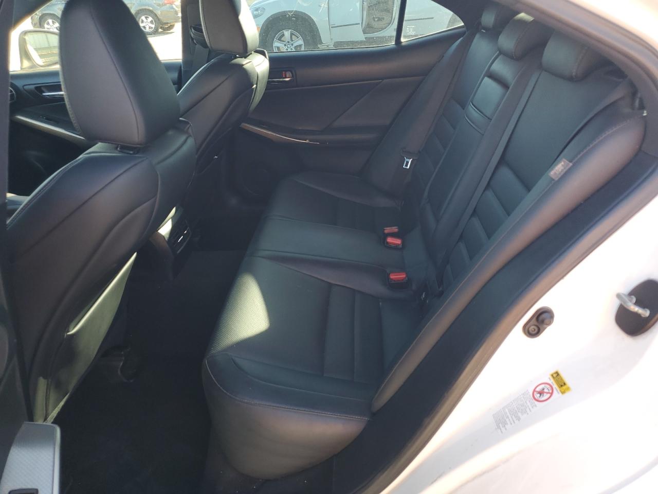 2016 Lexus Is350 VIN: JTHBE1D24G5028049 Lot: 82224755