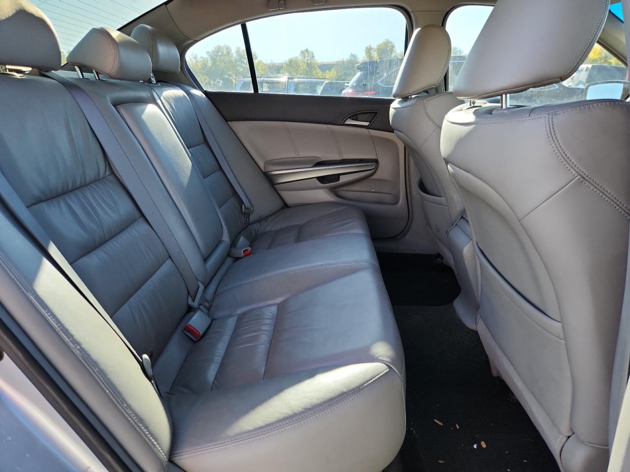 2008 Honda Accord Exl VIN: 1HGCP368X8A018200 Lot: 85706165