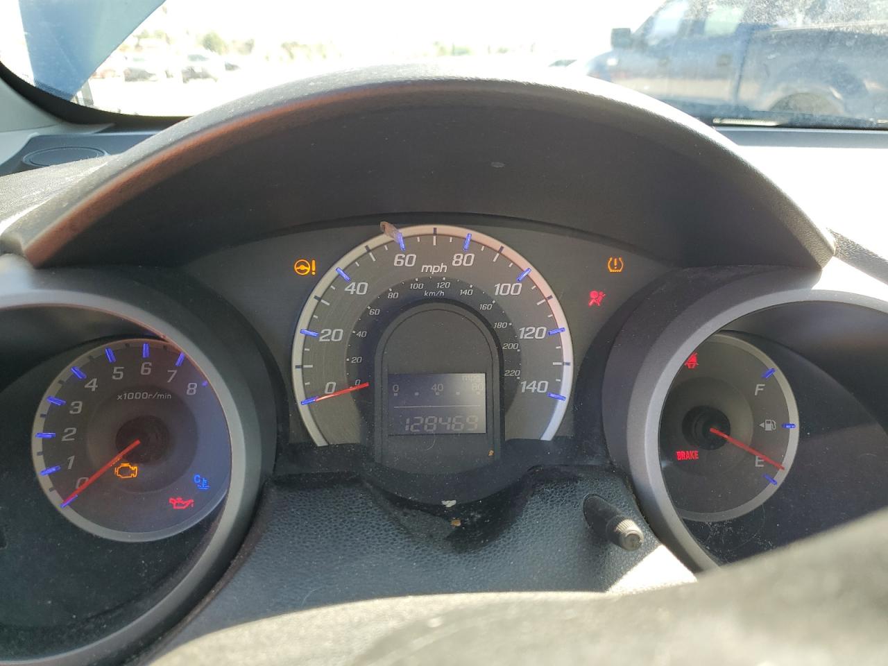 2010 Honda Fit VIN: JHMGE8H22AC033455 Lot: 81974655