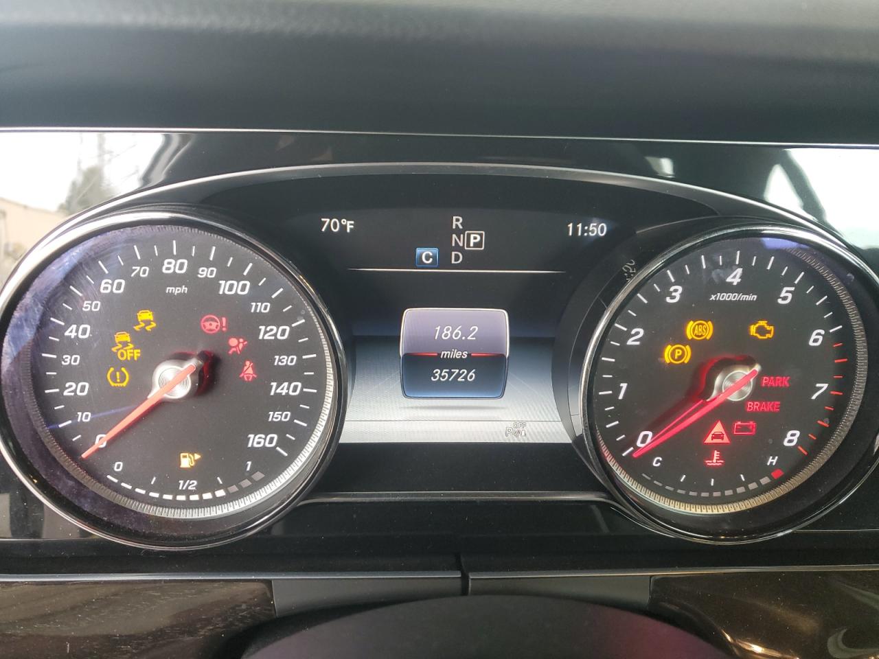 2018 Mercedes-Benz E 300 VIN: WDDZF4JB8JA407367 Lot: 85925325