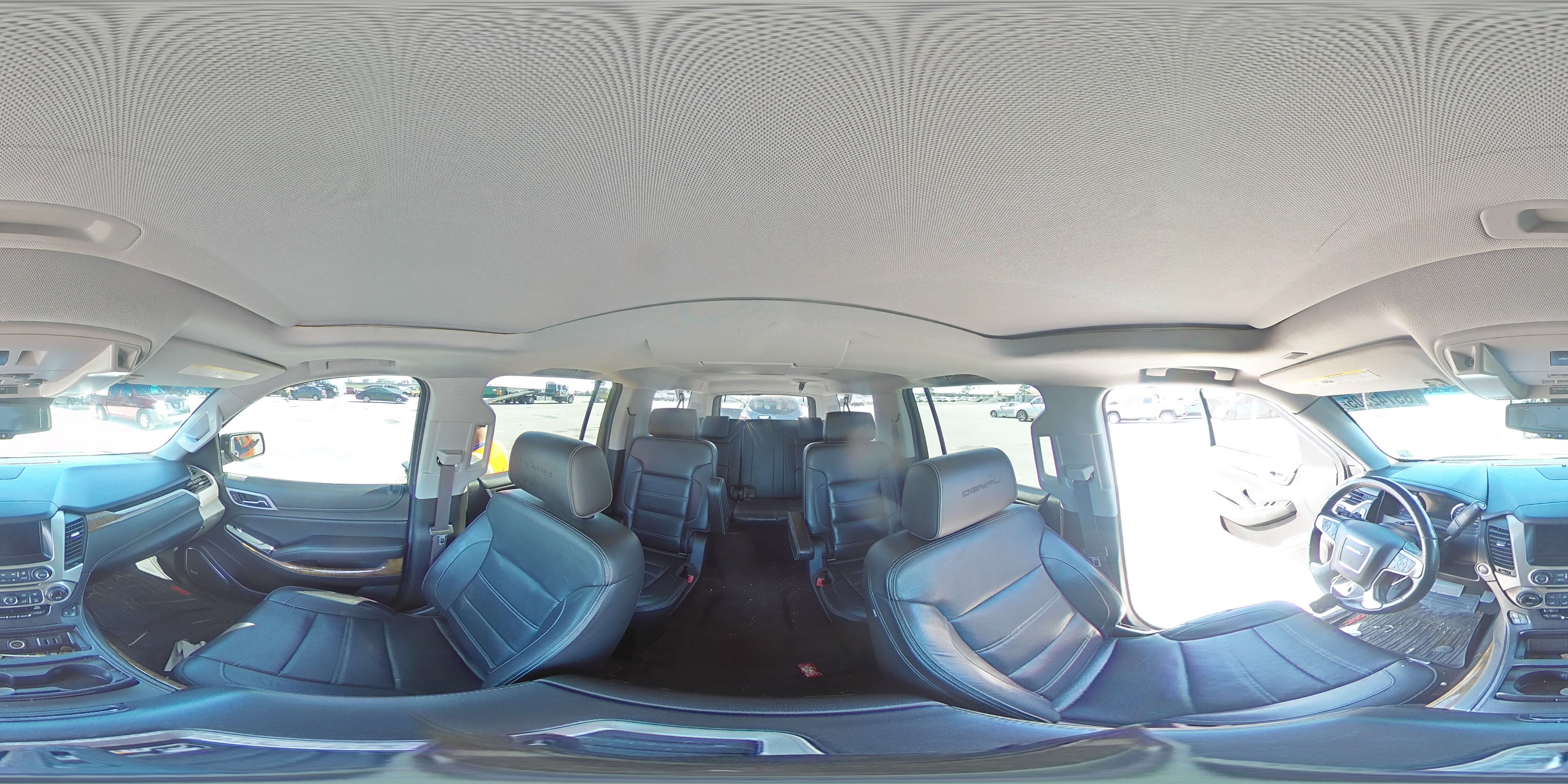 2017 GMC Yukon Xl Denali VIN: 1GKS1HKJ6HR190571 Lot: 85742505