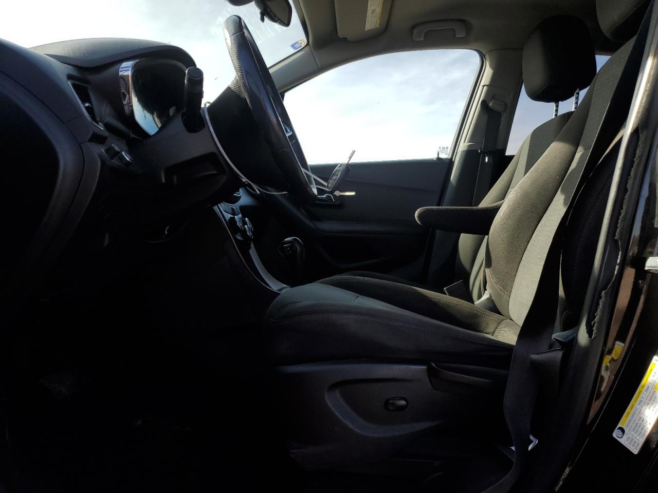 2020 Chevrolet Trax Ls VIN: KL7CJKSB9LB058828 Lot: 90240845