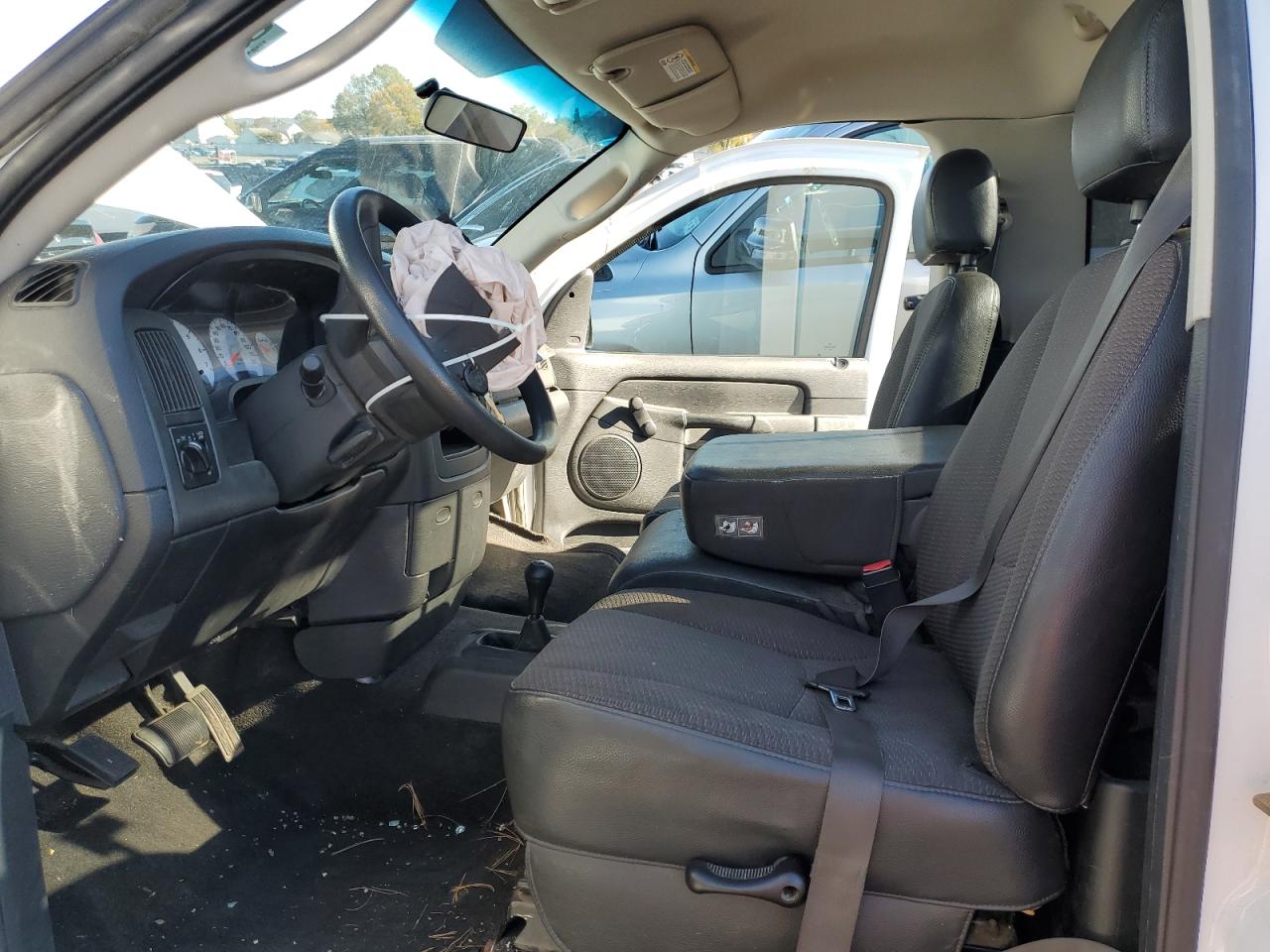 2005 Dodge Ram 1500 St VIN: 1D7HU16D75J616986 Lot: 87454425