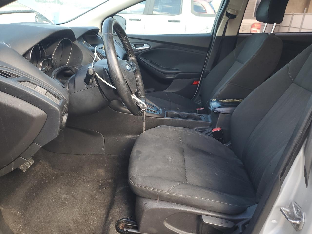 2016 Ford Focus Se VIN: 1FADP3K20GL292714 Lot: 89468965