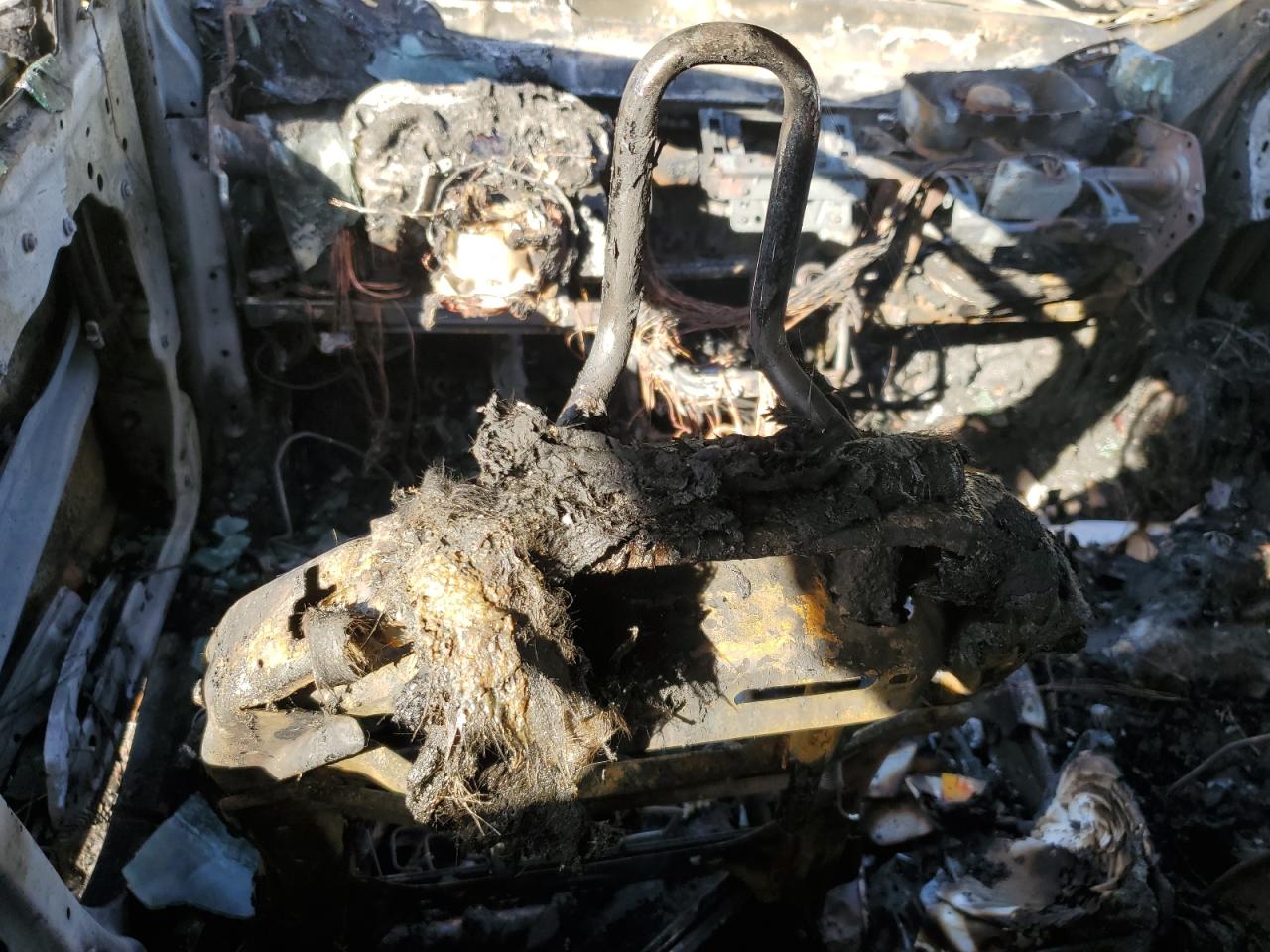 2019 Jeep Cherokee Latitude Plus VIN: 1C4PJMLB9KD191199 Lot: 85114175