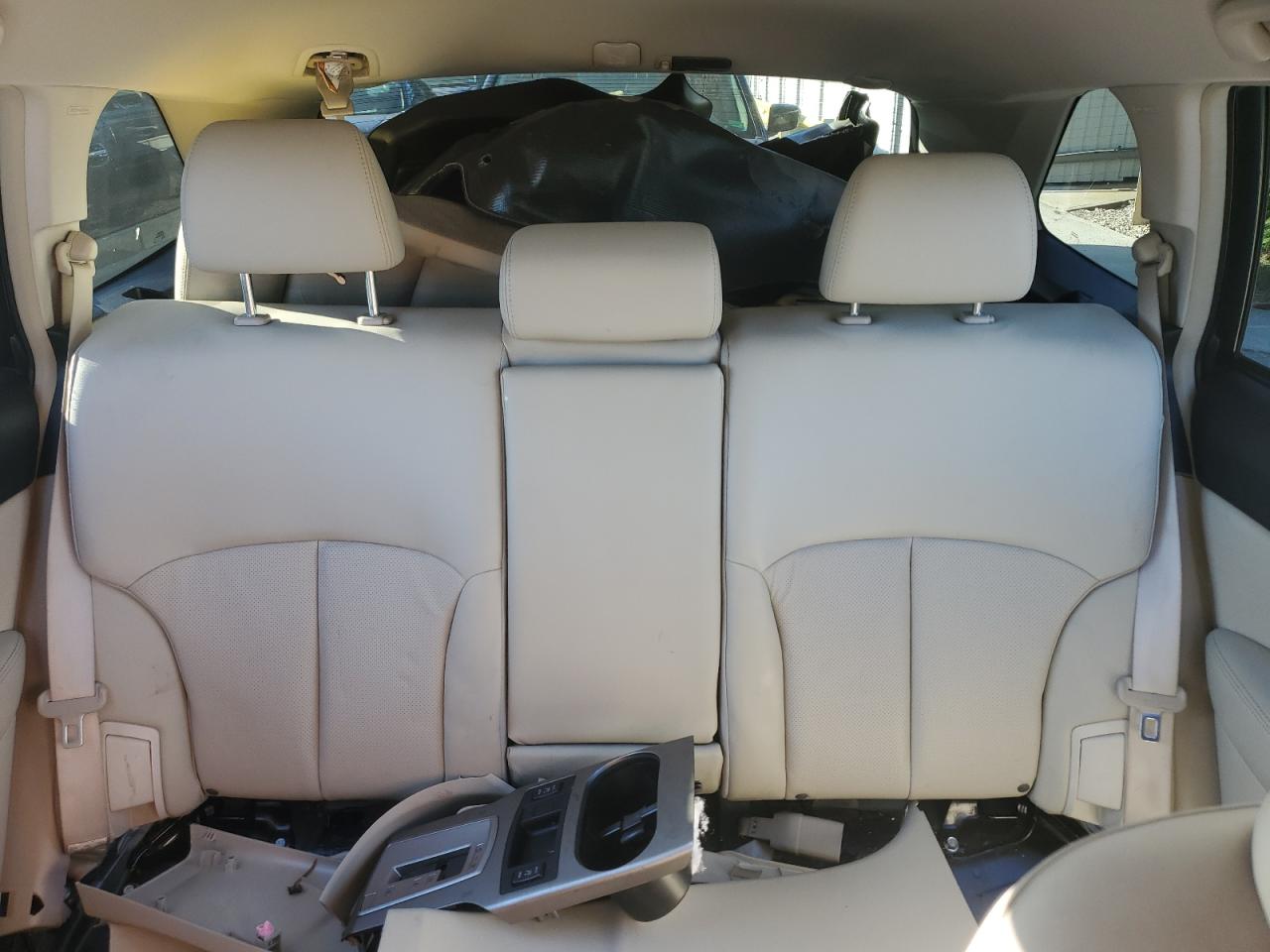 2011 Subaru Outback 3.6R Limited VIN: 4S4BRDJC3B2320060 Lot: 84954605