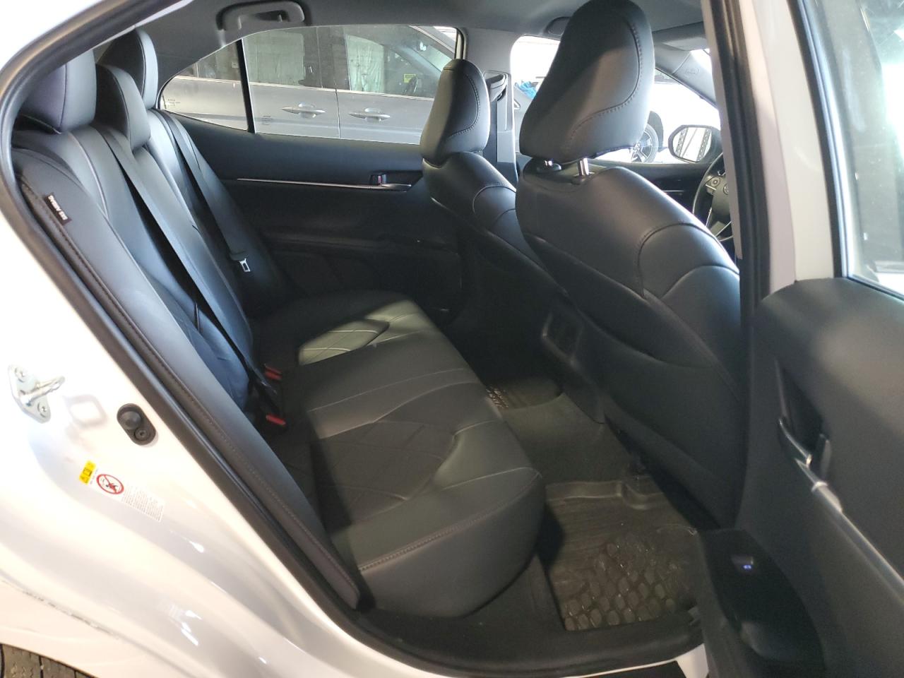 2019 Toyota Camry L VIN: 4T1B11HK7KU697045 Lot: 85175715