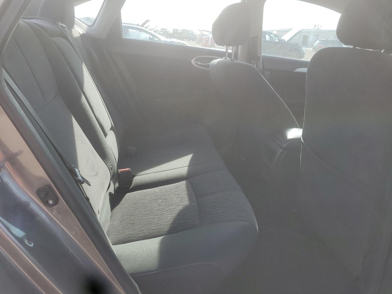 2015 Nissan Sentra S VIN: 3N1AB7AP5FL693777 Lot: 84256665