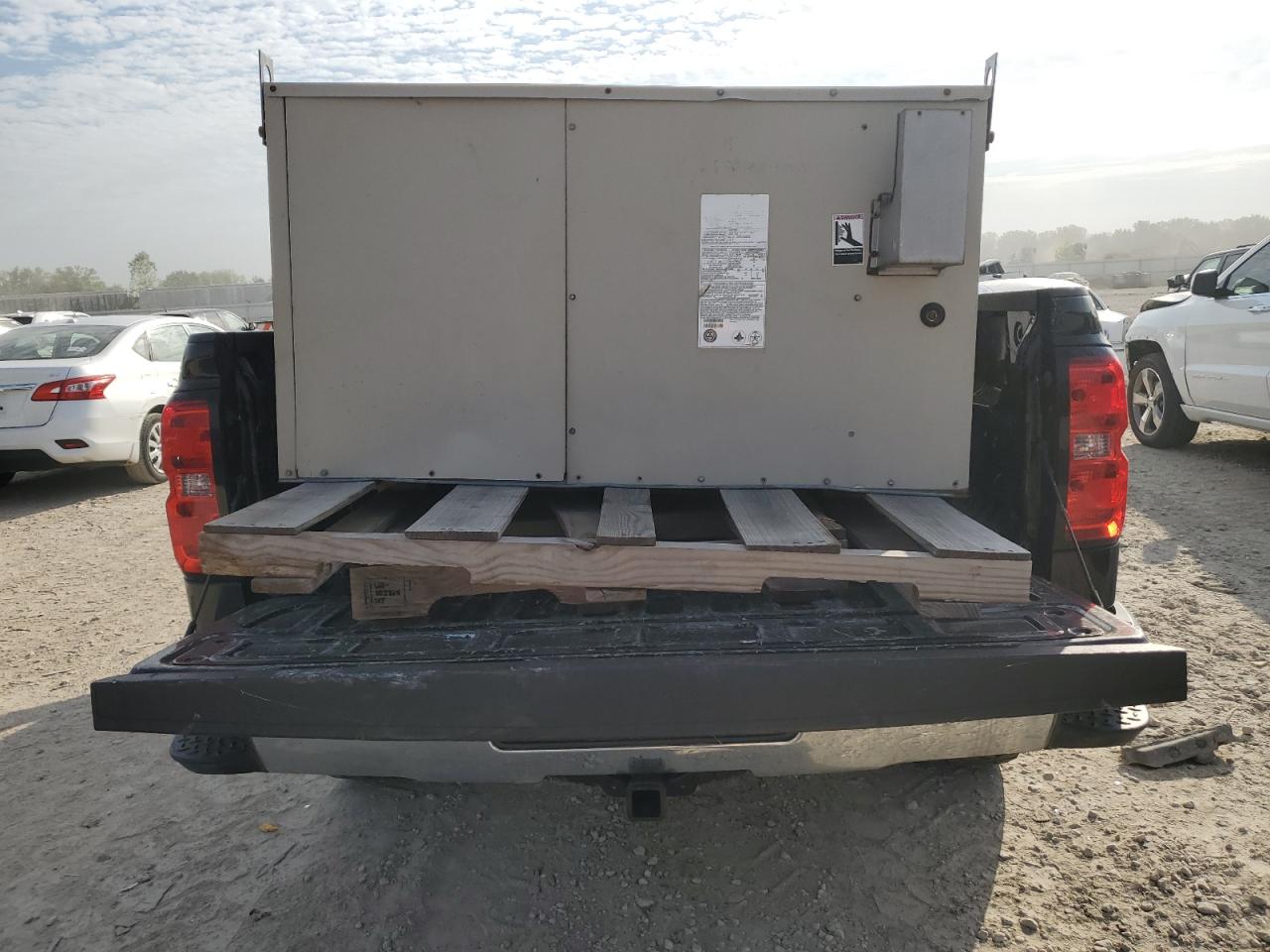 2017 Chevrolet Silverado K1500 Lt VIN: 3GCUKREC5HG149949 Lot: 84455085