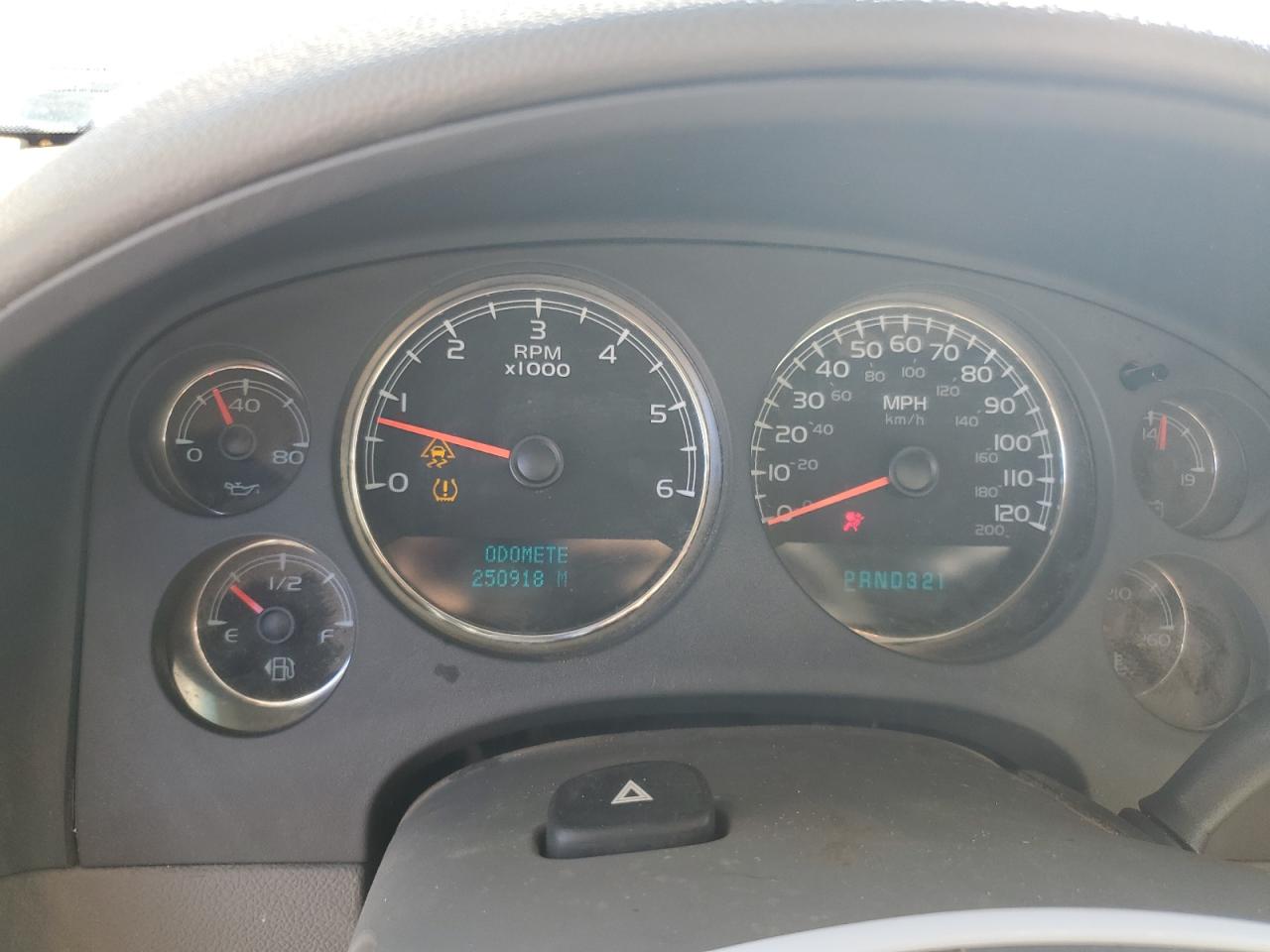 2008 Chevrolet Suburban C1500 Ls VIN: 1GNFC16048R119084 Lot: 86702145