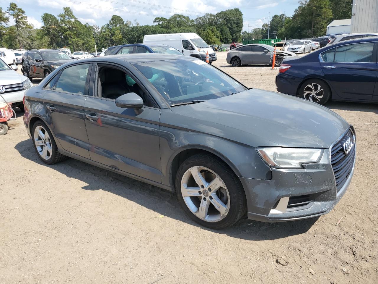 Фото: WAUAUGFF4H1043322