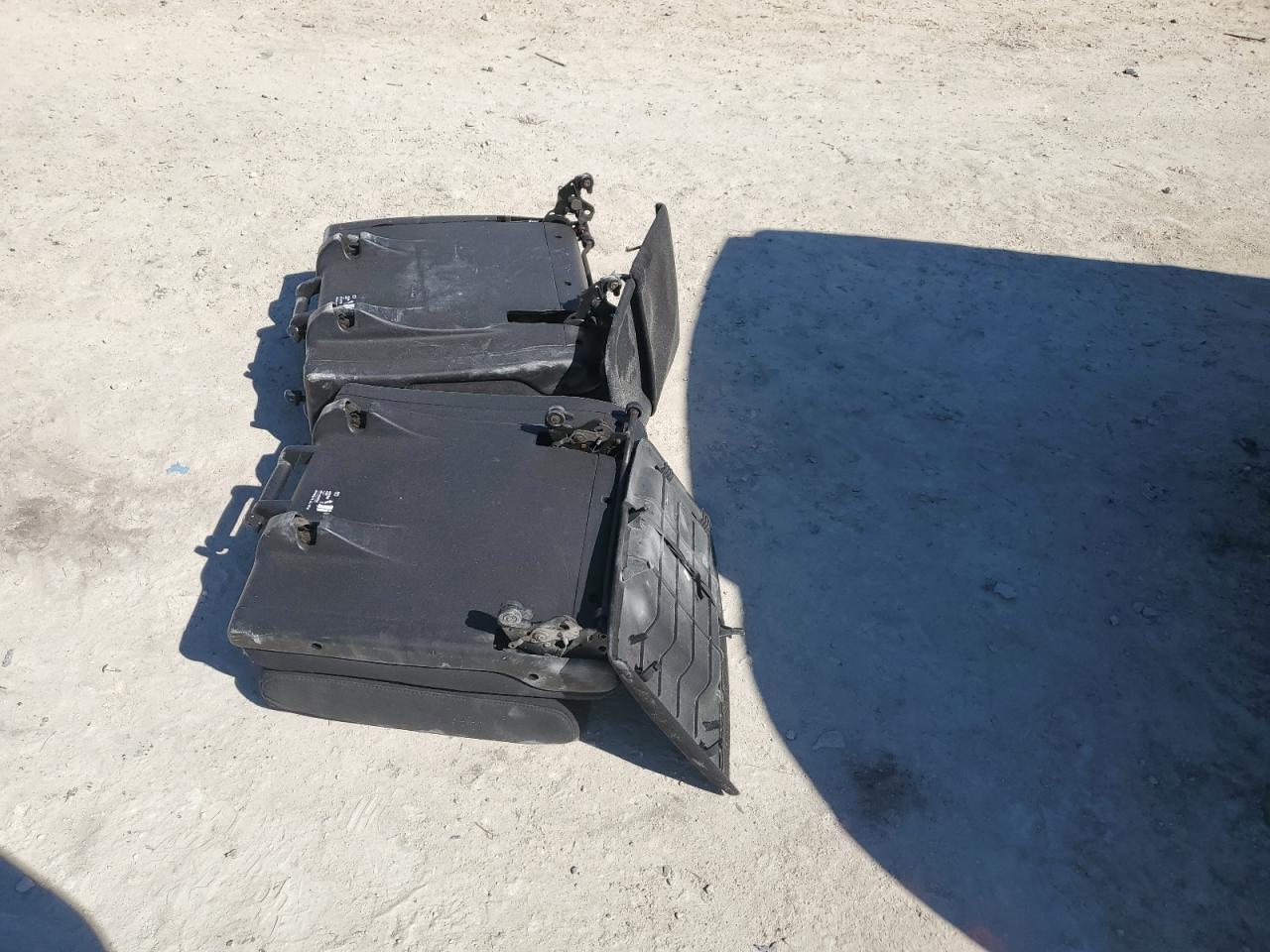 2011 Chevrolet Tahoe C1500 Ls VIN: 1GNSCAE01BR179105 Lot: 86249295