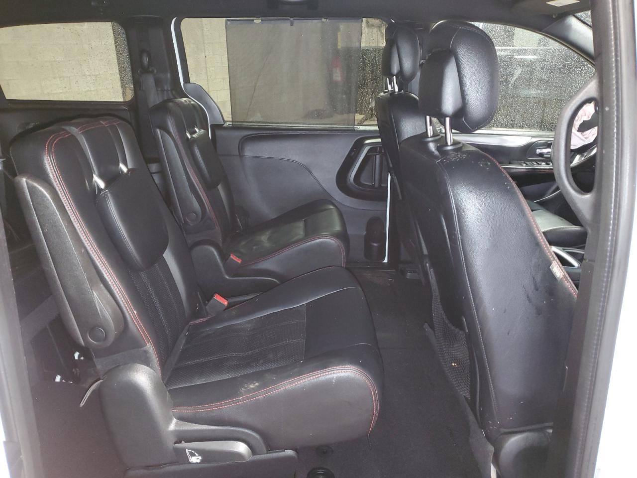 2018 Dodge Grand Caravan Gt VIN: 2C4RDGEG0JR334692 Lot: 90832375