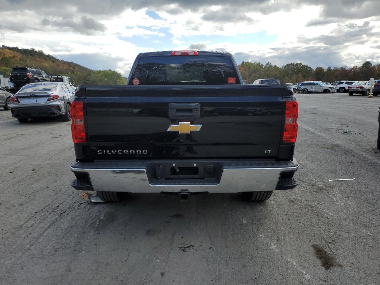 2018 Chevrolet Silverado K1500 Lt VIN: 1GCVKREC5JZ107047 Lot: 82738155