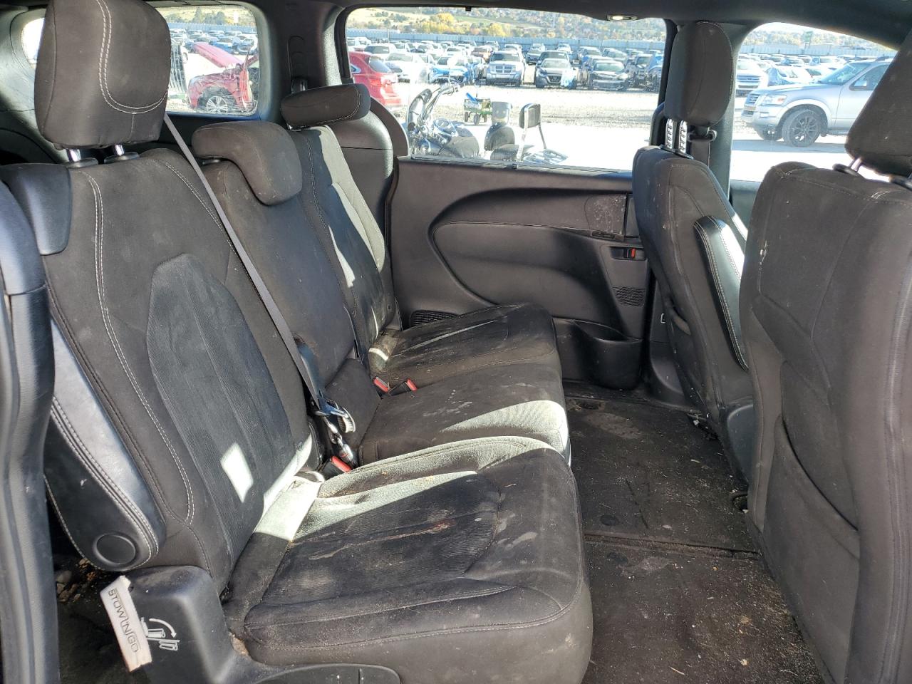 2020 Chrysler Pacifica Touring VIN: 2C4RC1FG0LR183161 Lot: 89509035