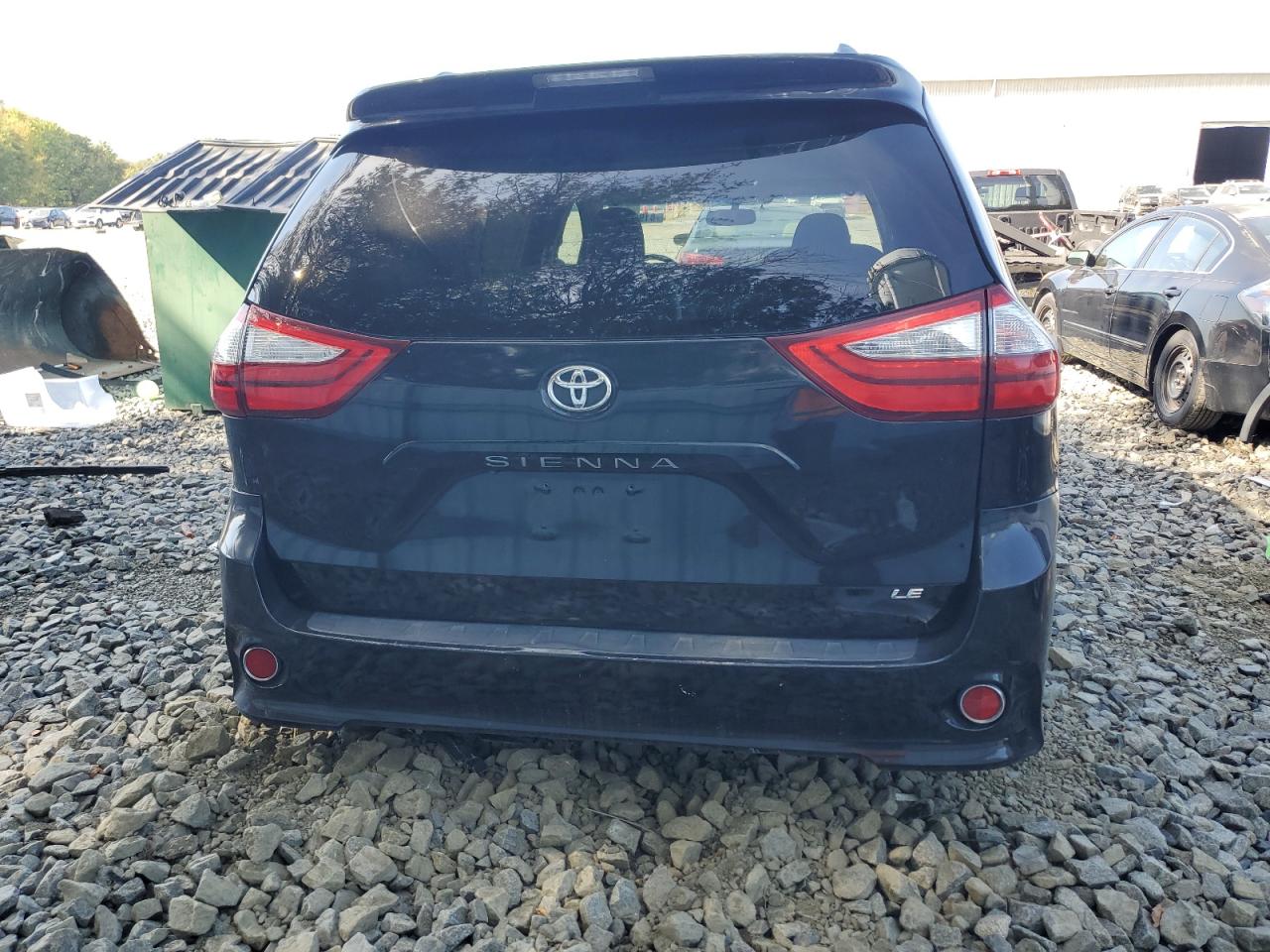 2016 Toyota Sienna Le VIN: 5TDKK3DC6GS697965 Lot: 81964025