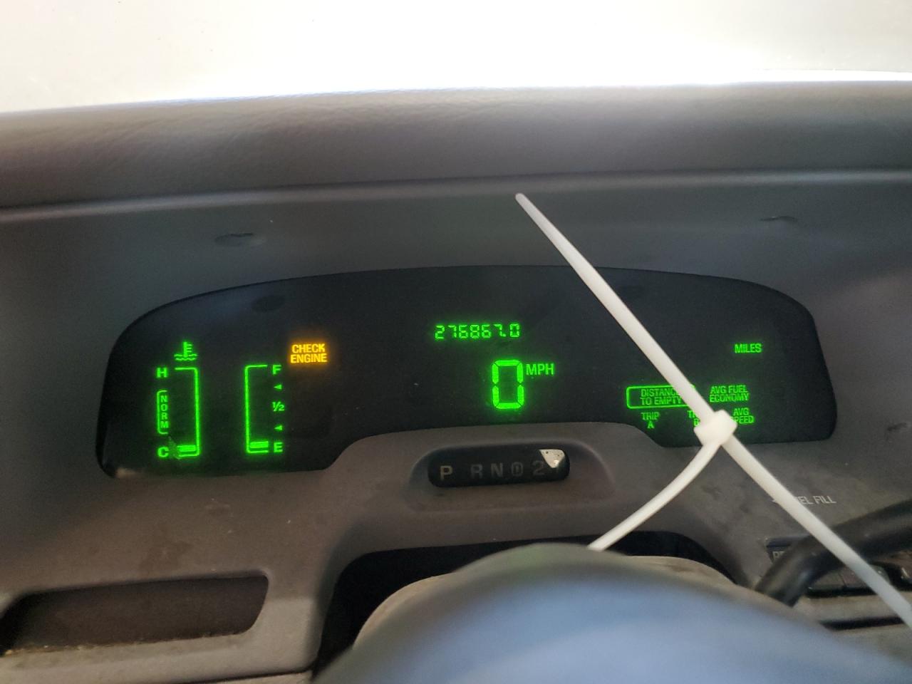 2000 Mercury Grand Marquis Ls VIN: 2MEFM75W8YX669438 Lot: 81840065