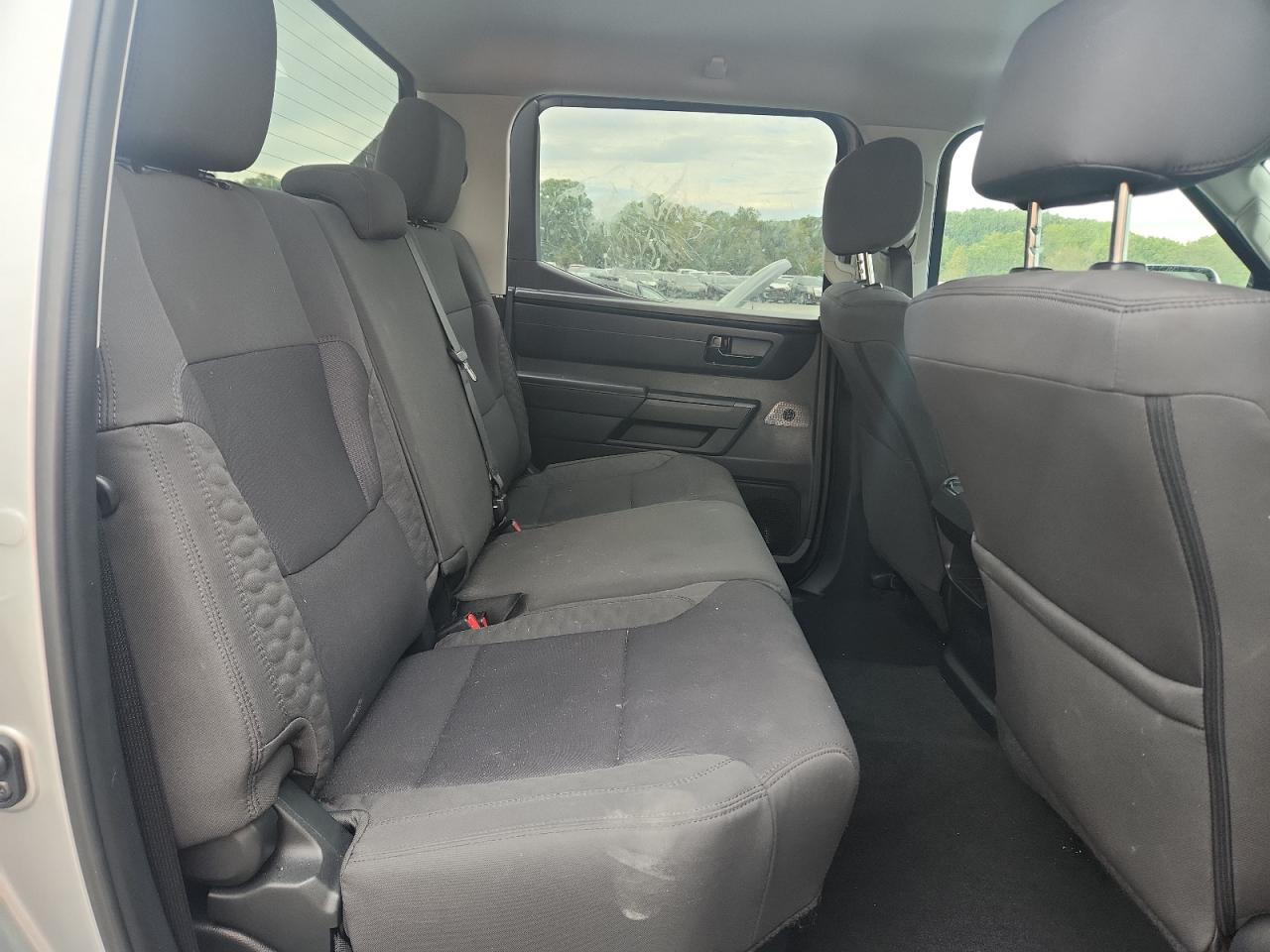 2024 Toyota Tundra Crewmax Sr VIN: 5TFKB5DB3RX177660 Lot: 82264835