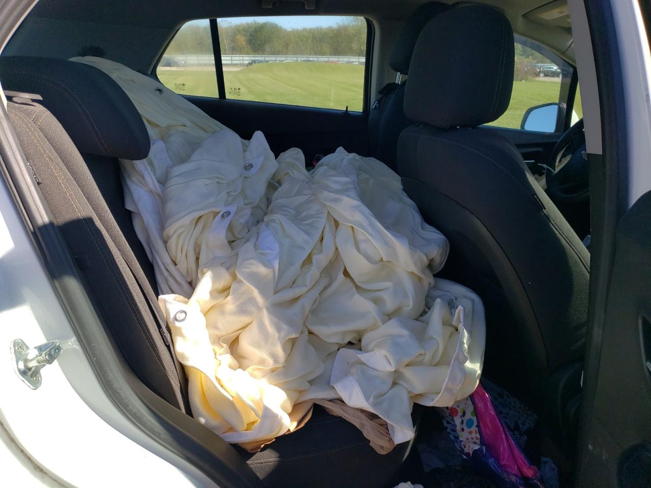 2021 Chevrolet Trax Ls VIN: KL7CJKSB0MB305221 Lot: 68708035