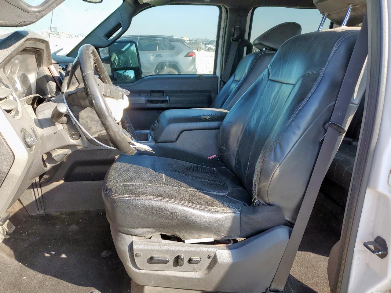 2011 Ford F250 Super Duty VIN: 1FT7W2B68BEB39132 Lot: 81943805