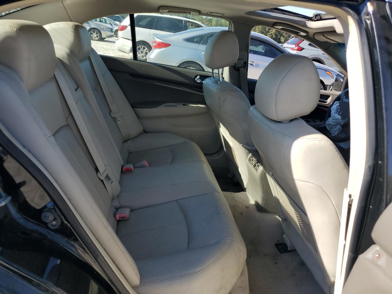 2011 Infiniti G37 Base VIN: JN1CV6APXBM301693 Lot: 86491055