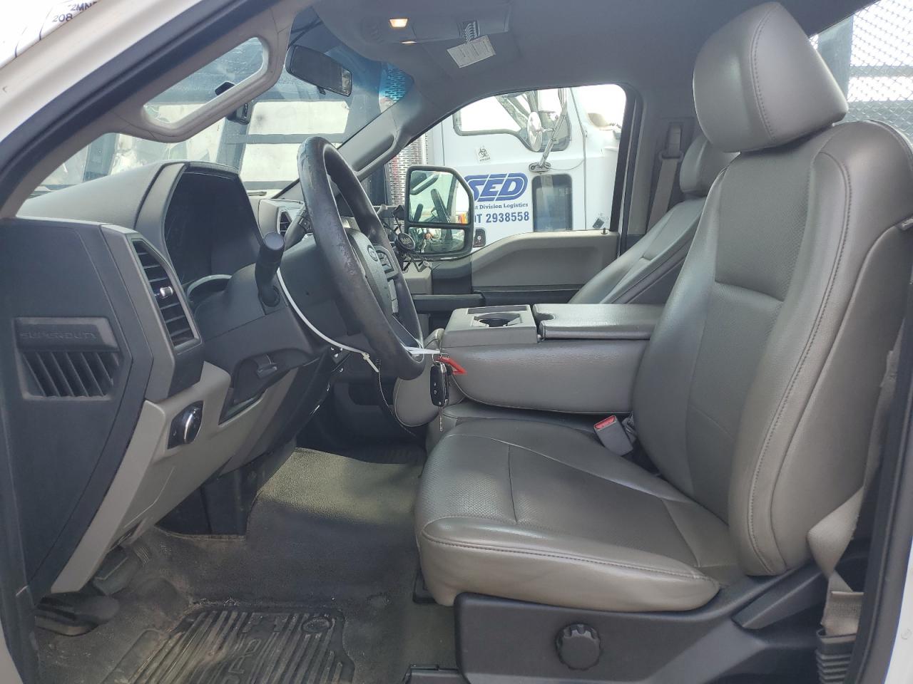 2017 Ford F550 Super Duty VIN: 1FDUF5GY9HEE35392 Lot: 85365415