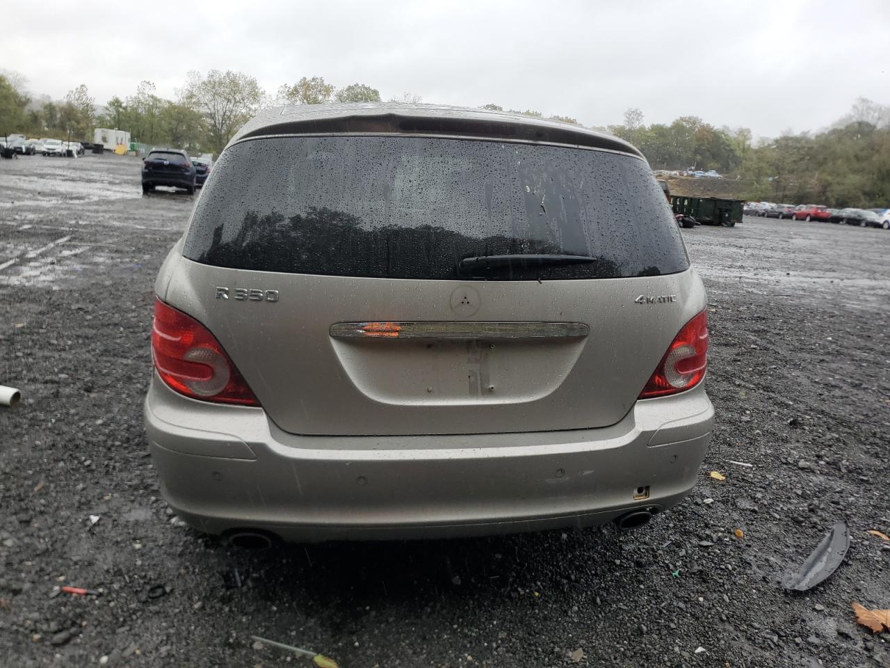 2007 Mercedes-Benz R 350 VIN: 4JGCB65E27A046251 Lot: 82396025