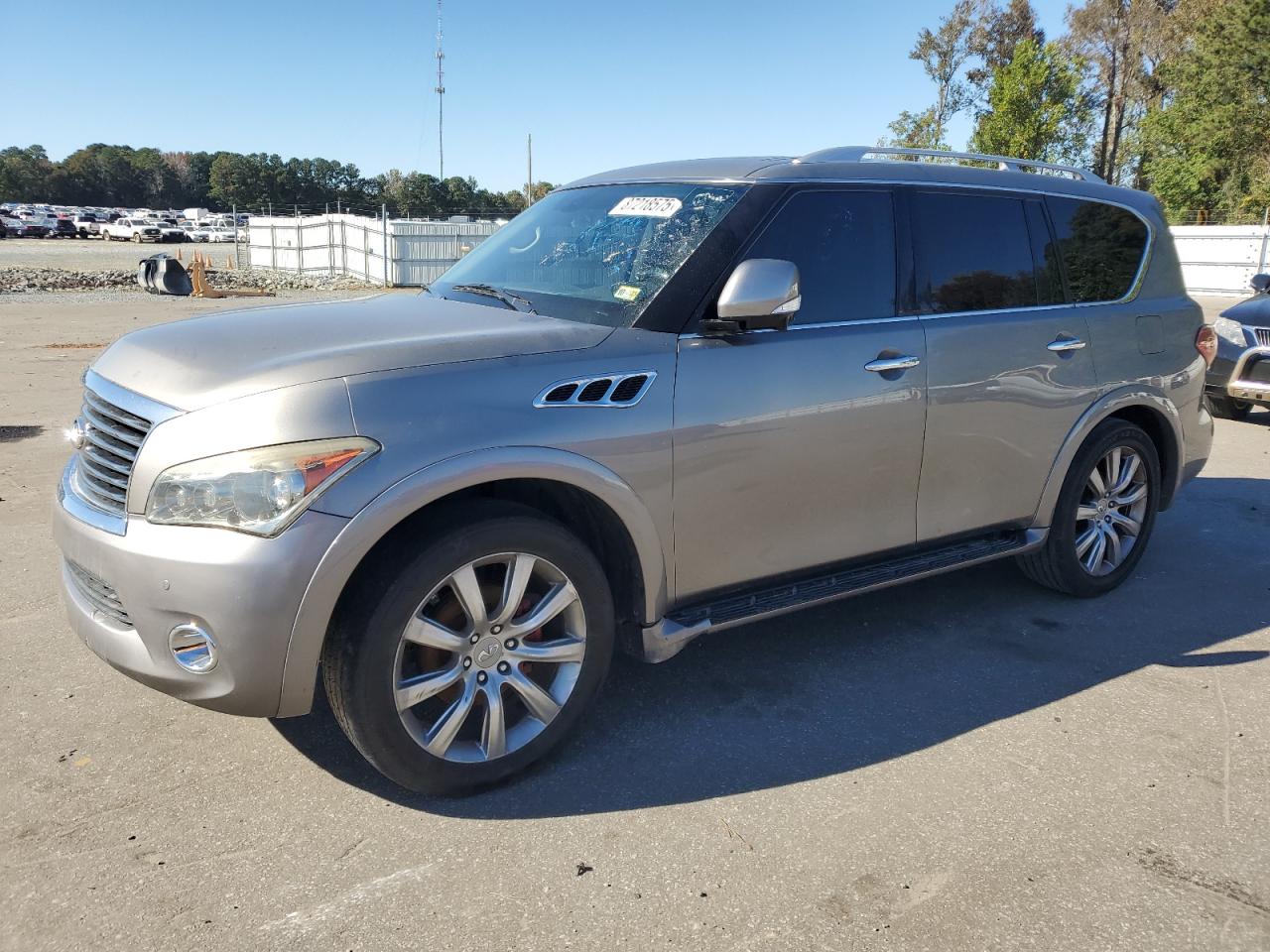 2013 Infiniti Qx56