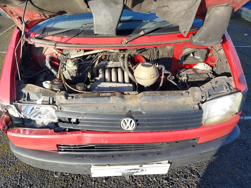 1995 VOLKSWAGEN TRANSPORTE