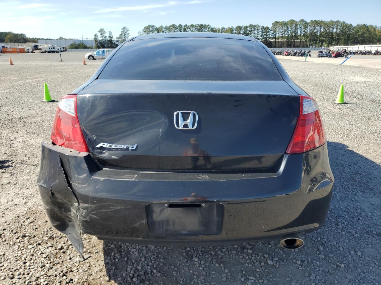2010 Honda Accord Ex VIN: 1HGCS1B7XAA008188 Lot: 82344925
