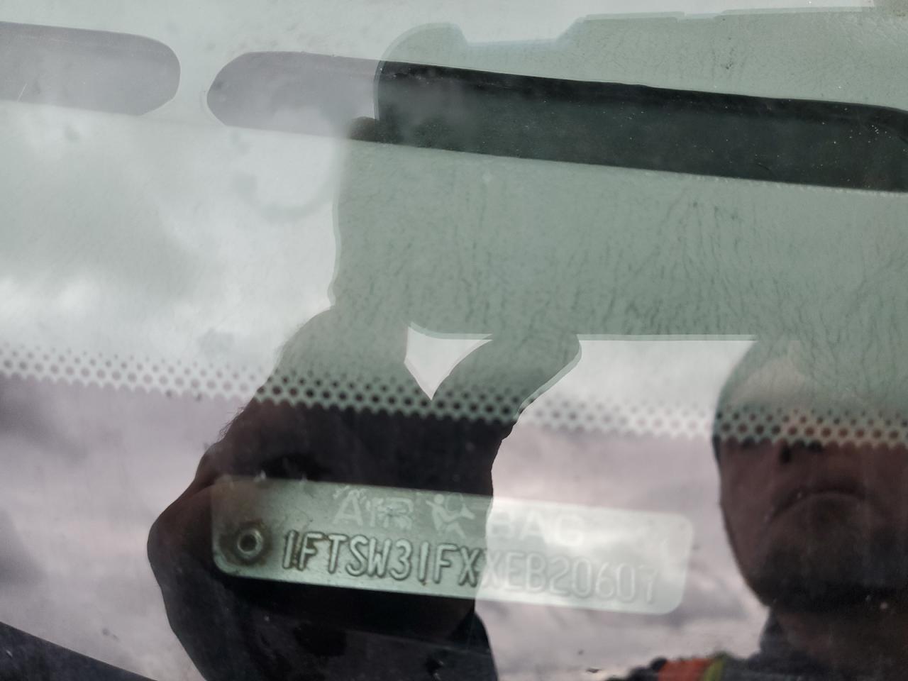 1999 Ford F350 Srw Super Duty VIN: 1FTSW31FXXEB20607 Lot: 84555825