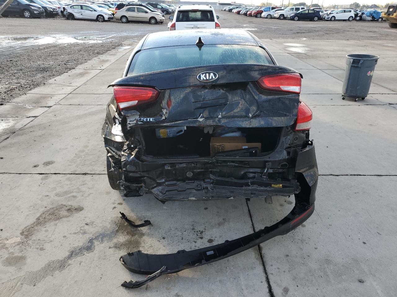 2017 Kia Forte Lx VIN: 3KPFL4A74HE152886 Lot: 85951615