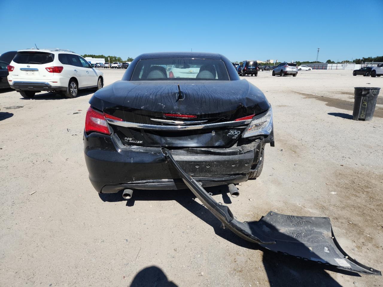 2014 Chrysler 200 S VIN: 1C3BCBGG6EN136243 Lot: 90902735