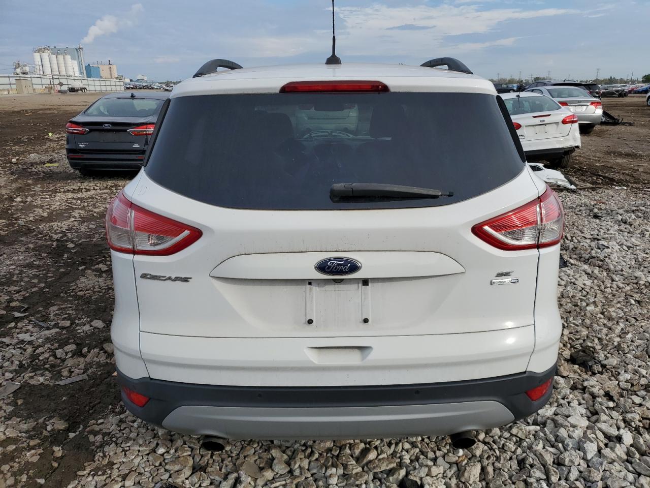2015 Ford Escape Se VIN: 1FMCU9GX4FUB21023 Lot: 82343455