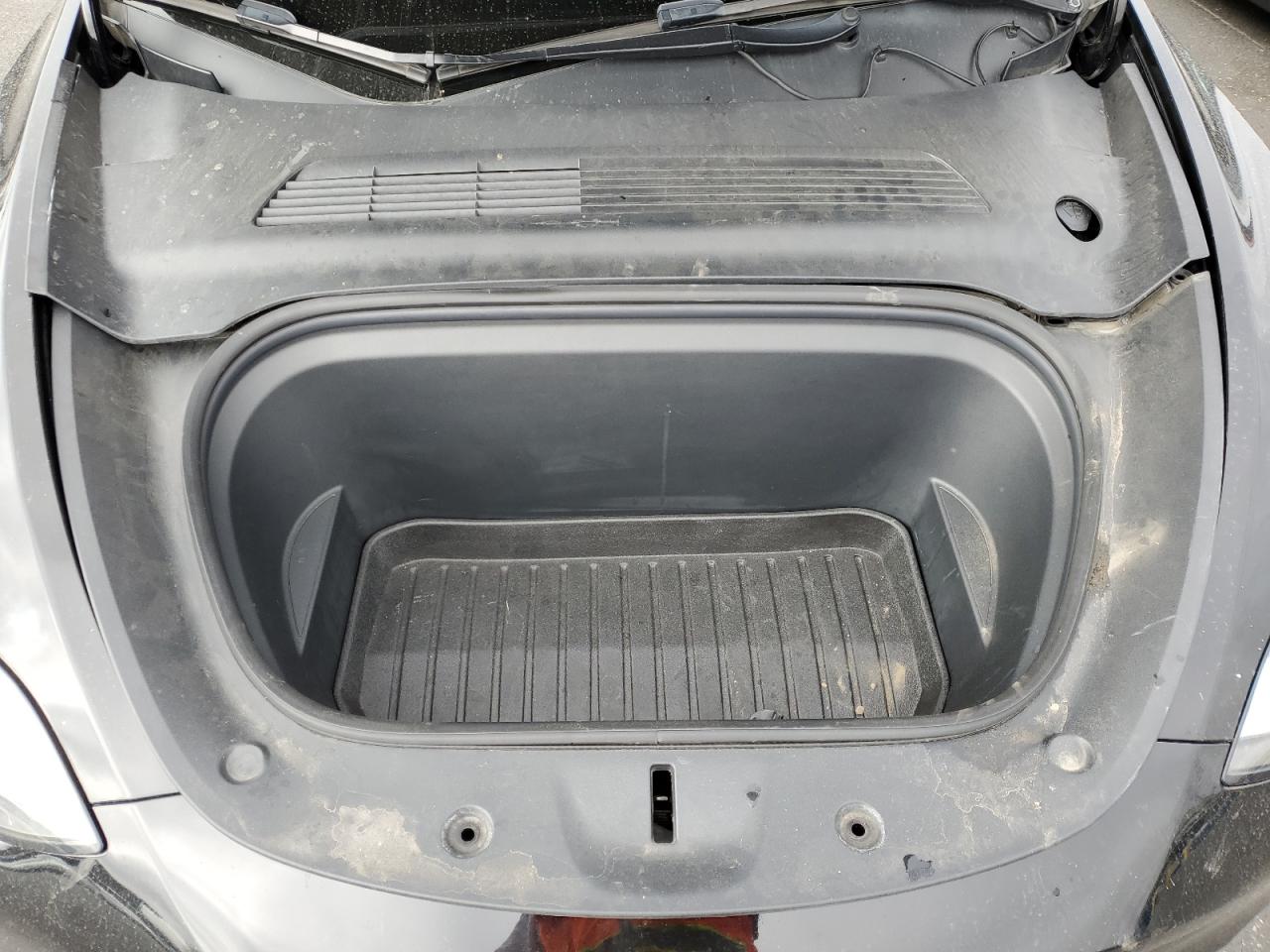 2021 Tesla Model Y VIN: 5YJYGDEE5MF097732 Lot: 82715675