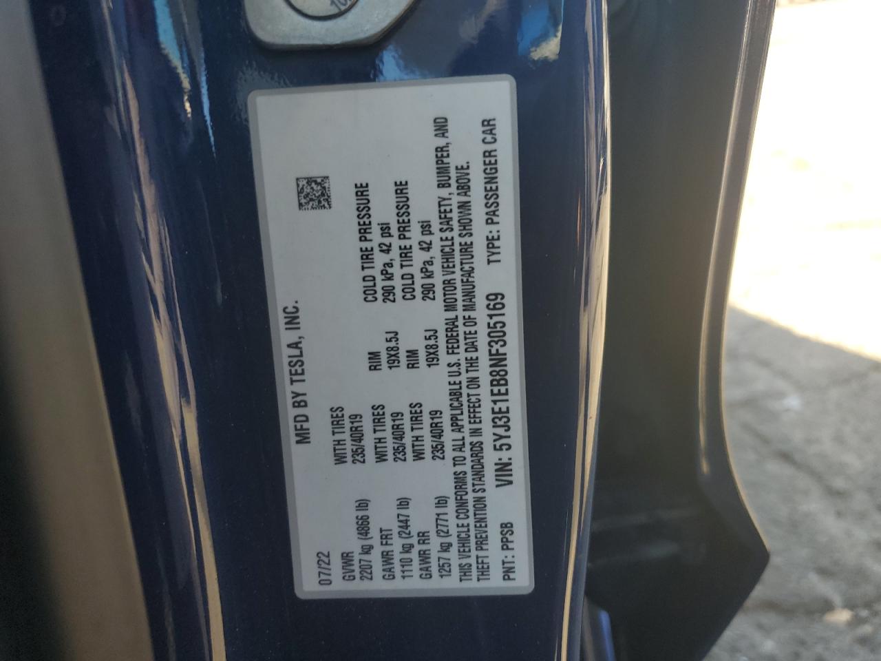 2022 Tesla Model 3 VIN: 5YJ3E1EB8NF305169 Lot: 85837455