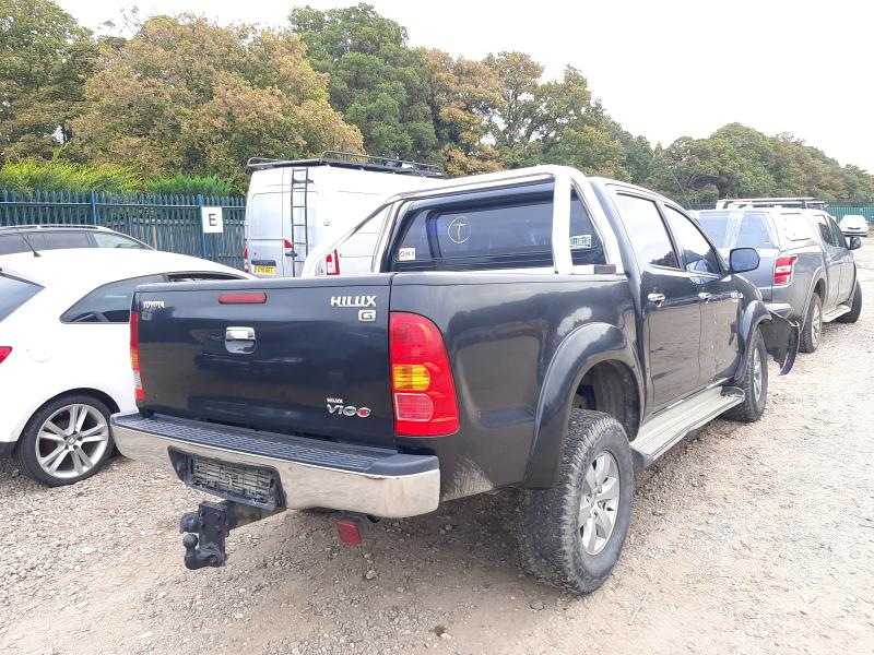 2005 TOYOTA HILUX