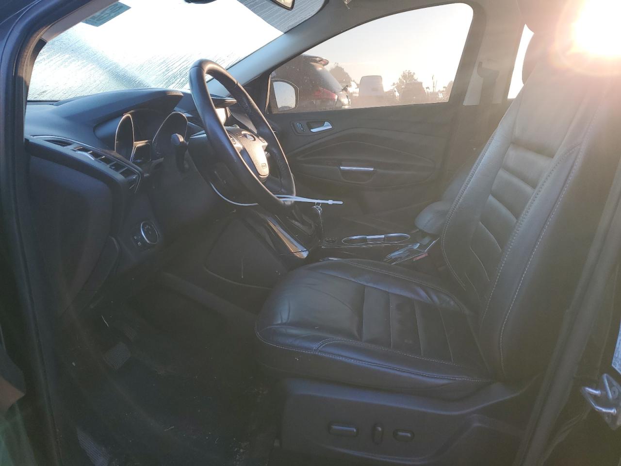 2016 Ford Escape Titanium VIN: 1FMCU0J91GUC38842 Lot: 82411775