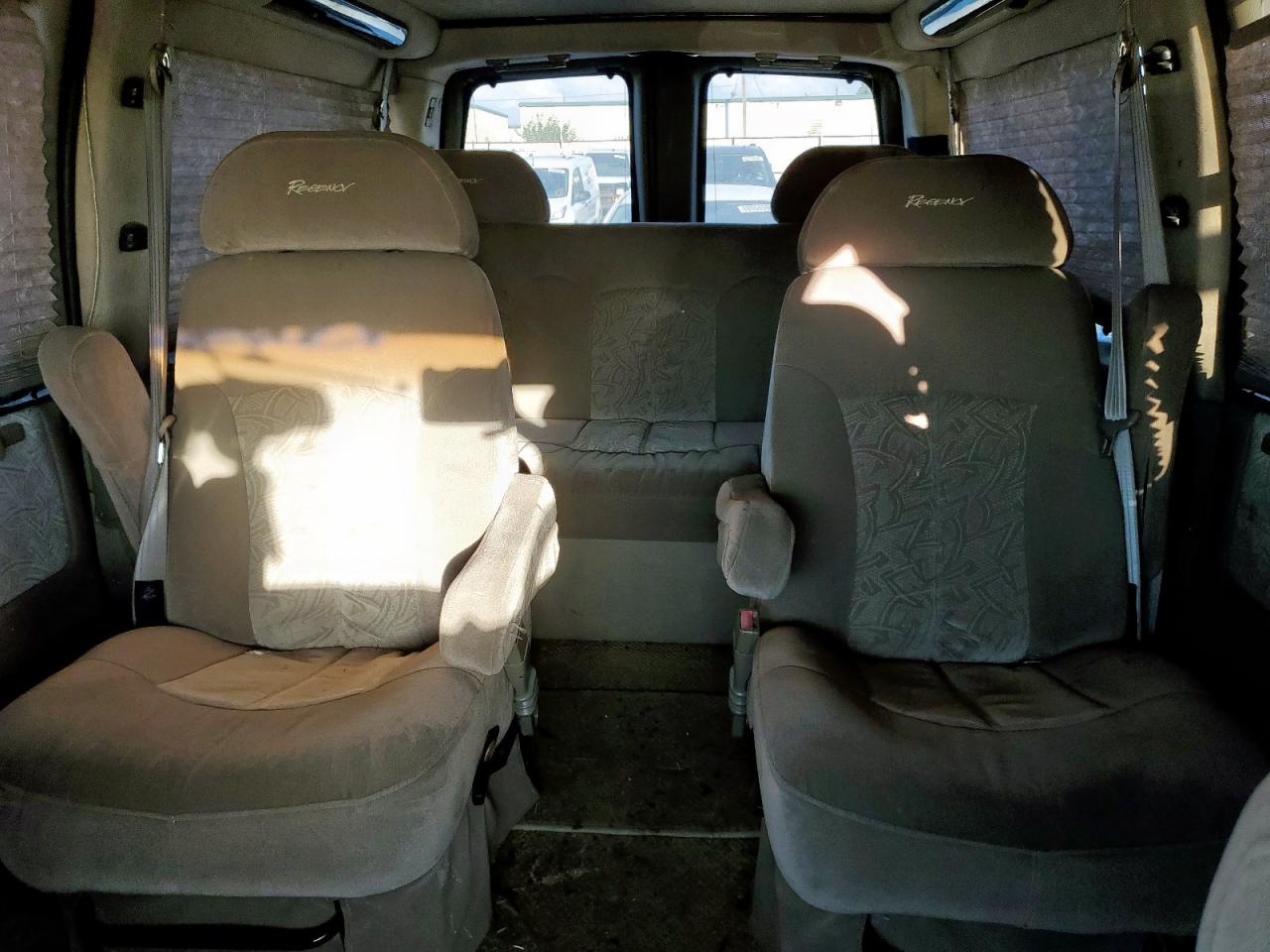 2004 Chevrolet Express G1500 VIN: 1GBFG15T541155274 Lot: 82241335