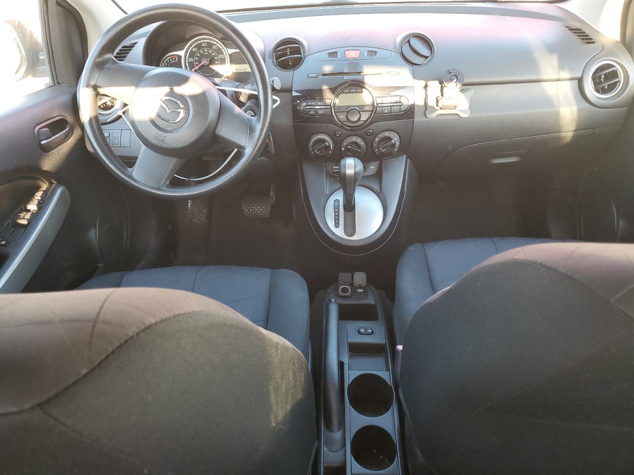 2014 Mazda Mazda2 Sport VIN: JM1DE1KY3E0180917 Lot: 86638755