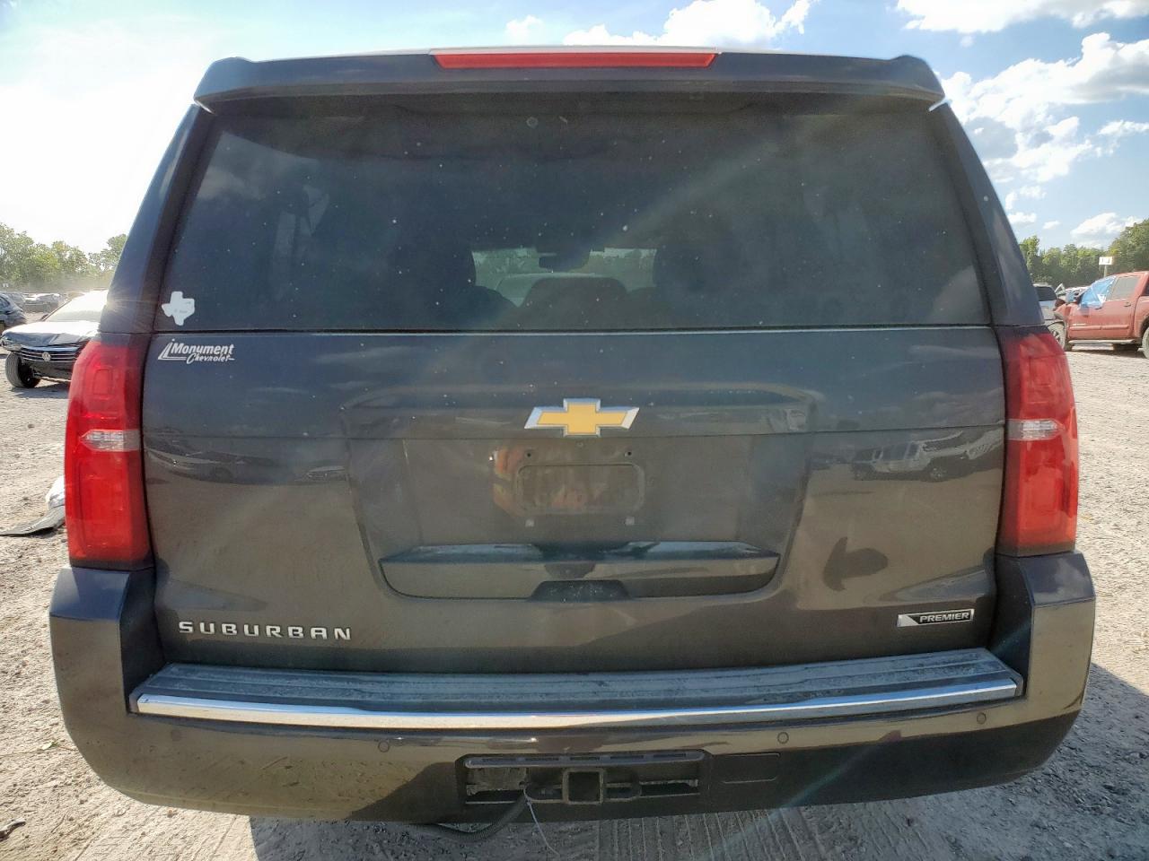2017 Chevrolet Suburban C1500 Premier VIN: 1GNSCJKC4HR169353 Lot: 82286535