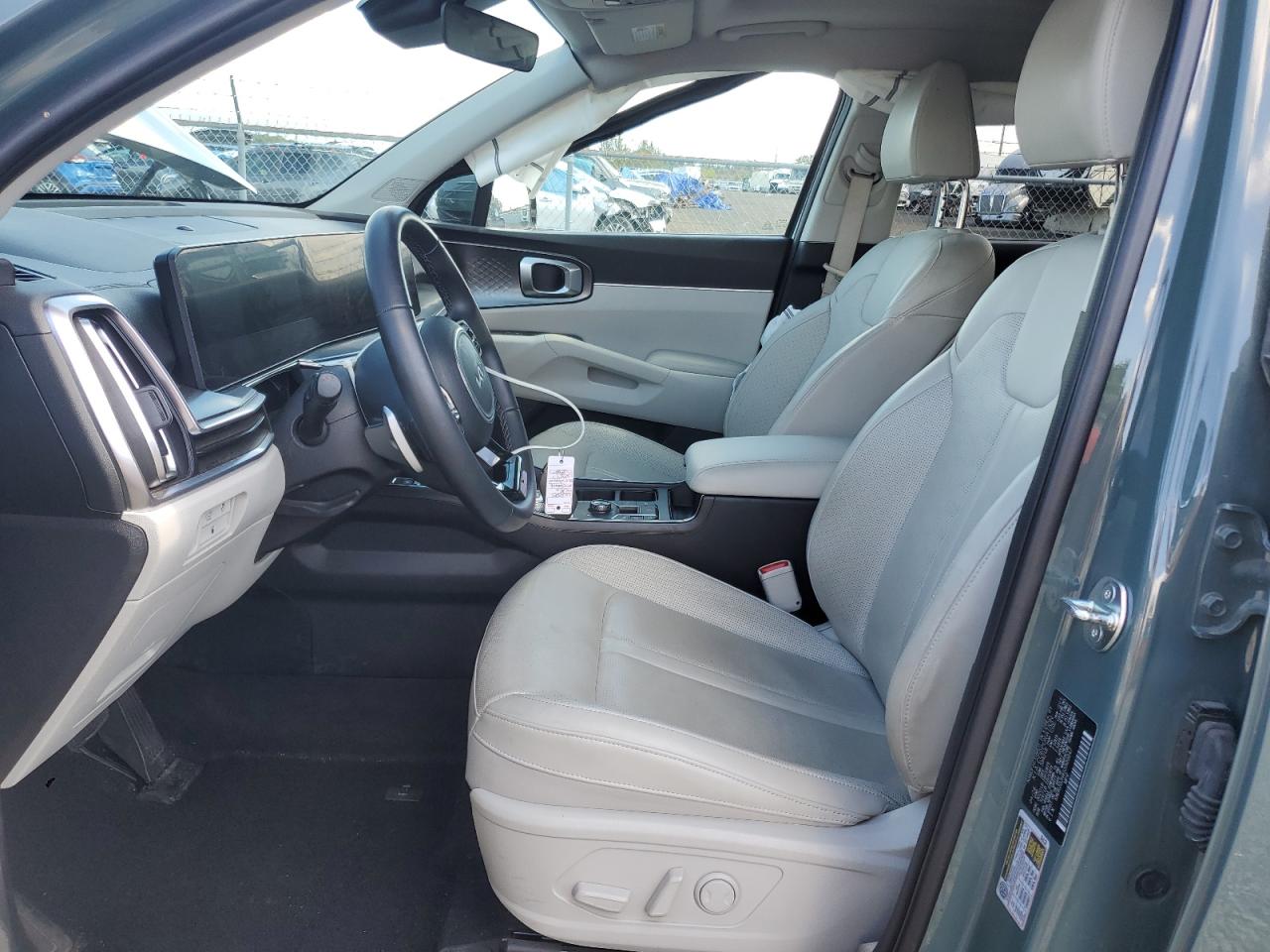 2025 Kia Sorento Ex VIN: KNDRJDJH4S5300047 Lot: 84989405